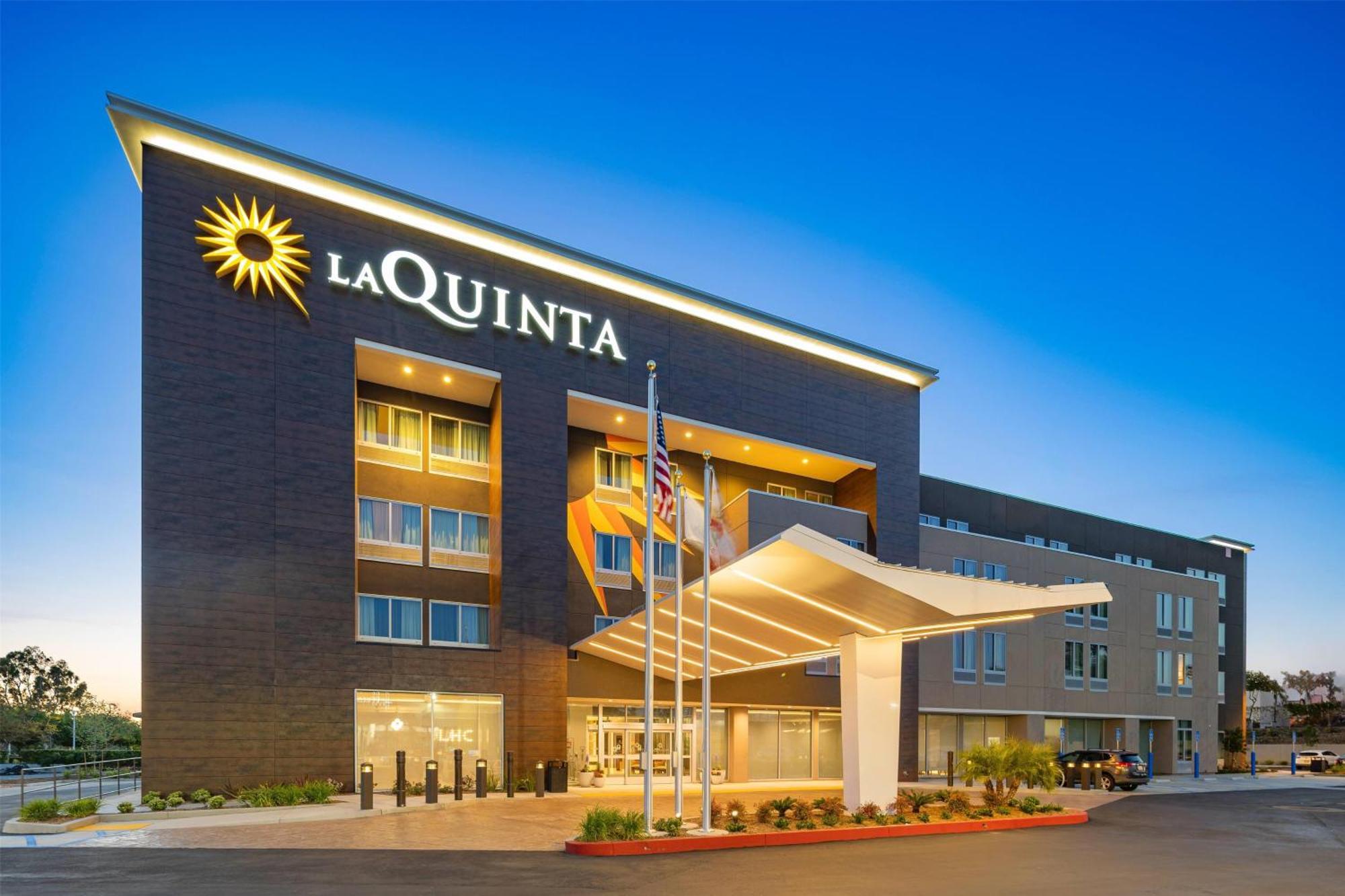 La Quinta Inn & Suites By Wyndham La Habra Exterior foto